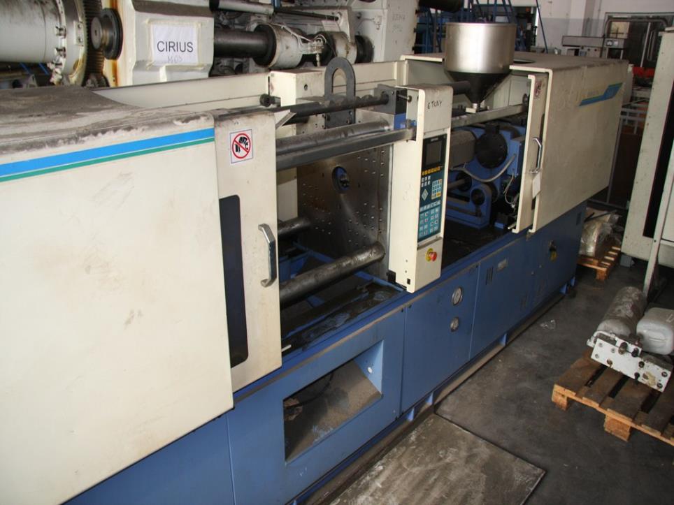 PTCPE-160 injection moulding machine